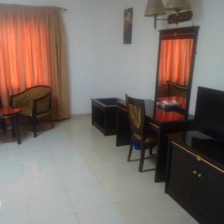 Riviera Hotel Benin Cotonou Eksteriør billede