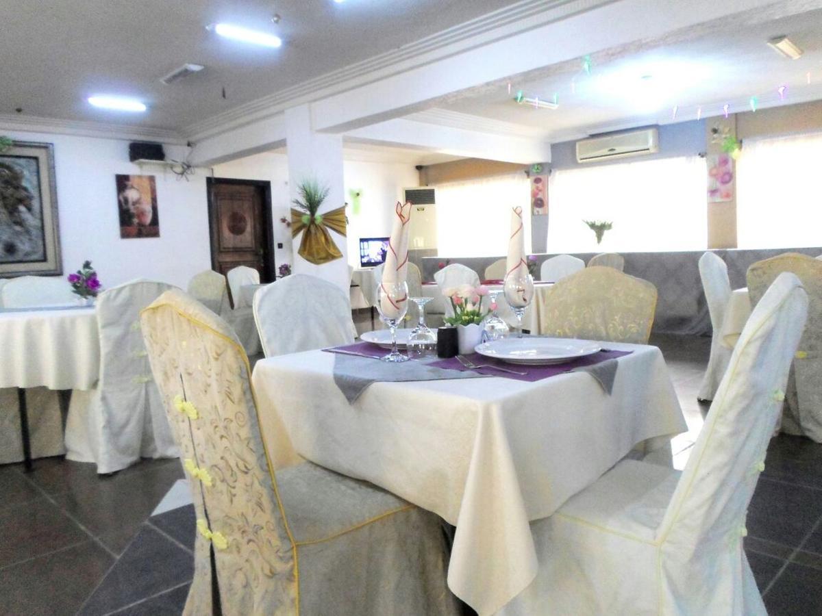 Riviera Hotel Benin Cotonou Eksteriør billede