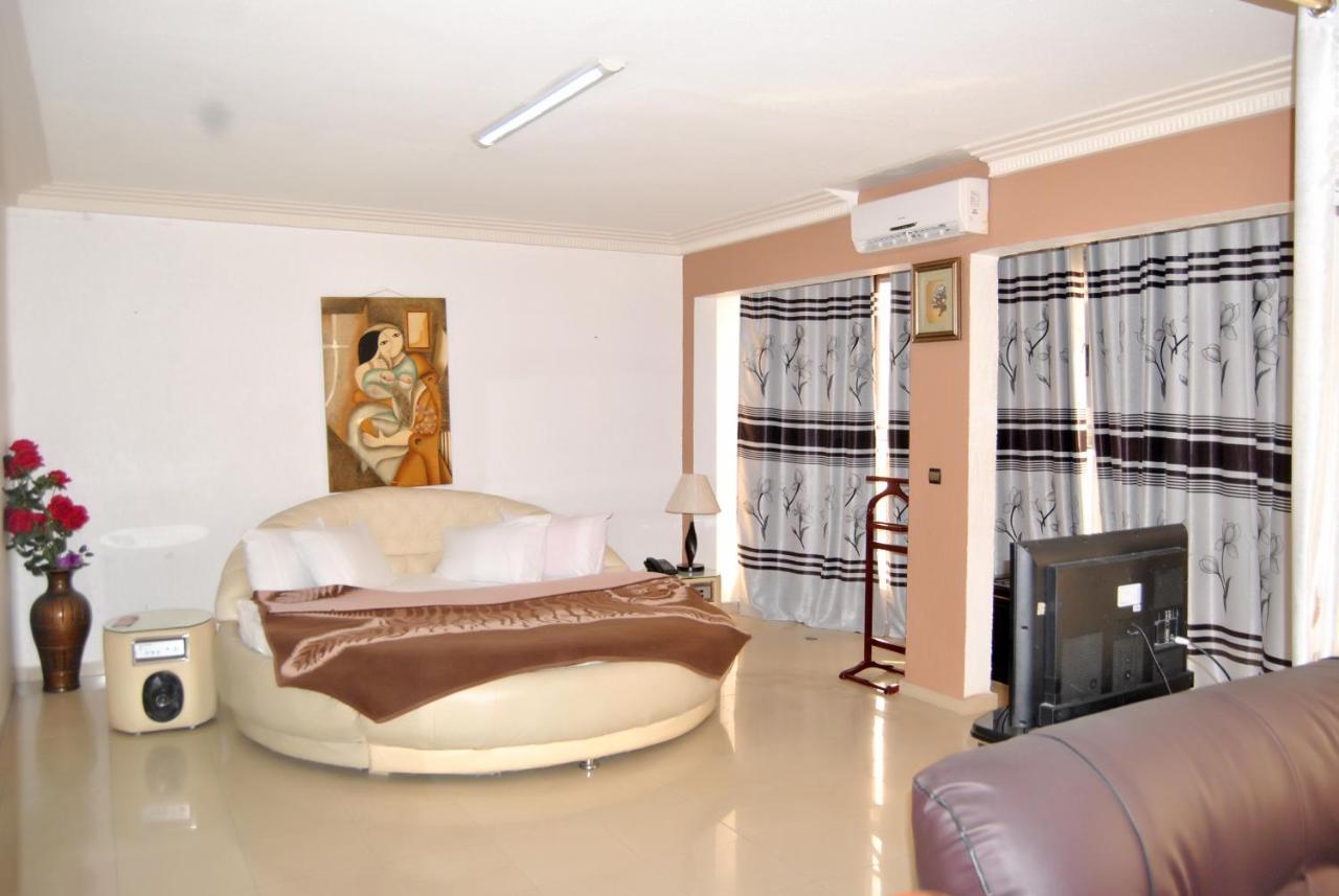 Riviera Hotel Benin Cotonou Eksteriør billede