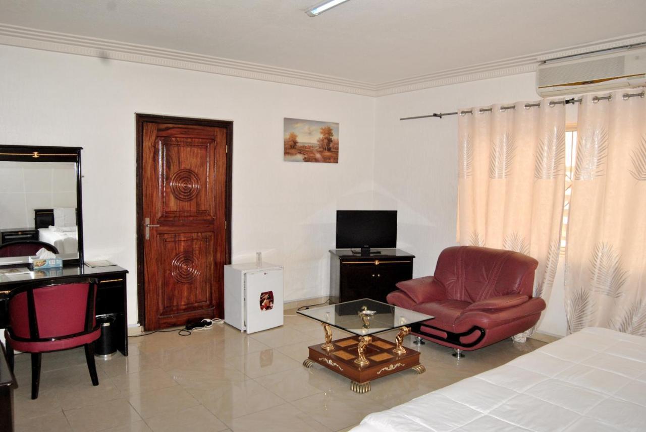 Riviera Hotel Benin Cotonou Eksteriør billede