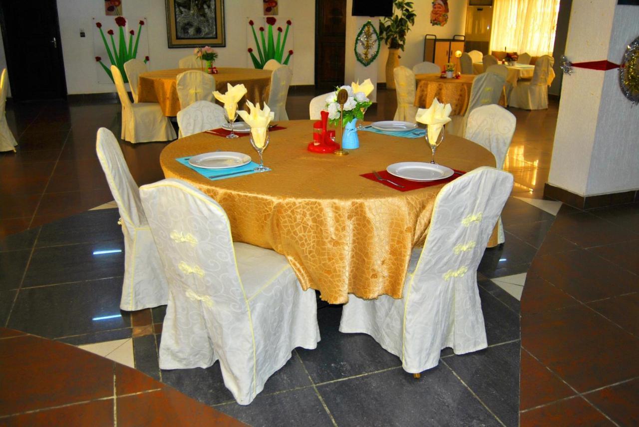 Riviera Hotel Benin Cotonou Eksteriør billede